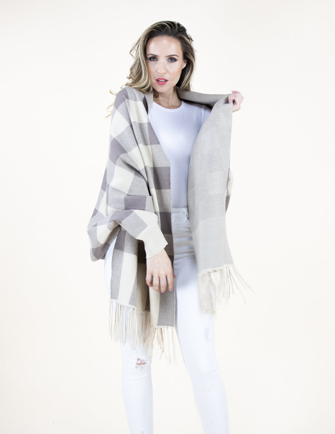 Shrap shawl-sweater-wrap - Artsy Abode